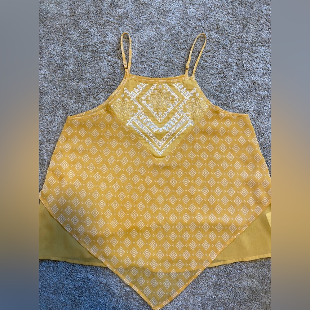 Layered Handkerchief Embroidered Tank - Picture 5 of 10